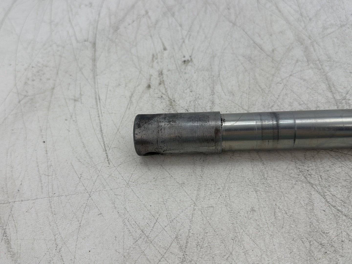 2004 Harley Road King Touring Custom FLHRSI OEM Front Wheel Axle Bolt Shaft