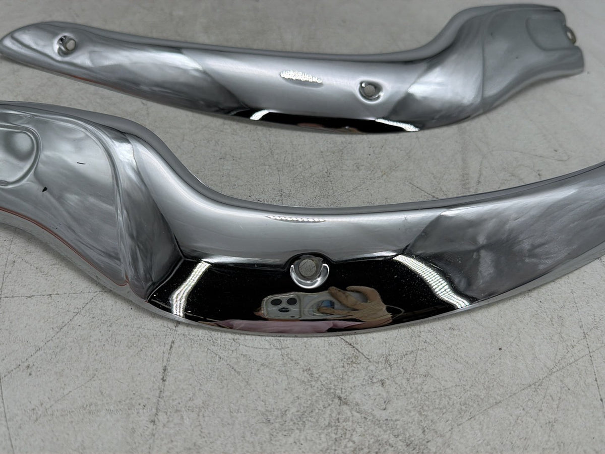 2009 Harley Road Glide Touring FLTR Front Windshield Mount Trim Strip