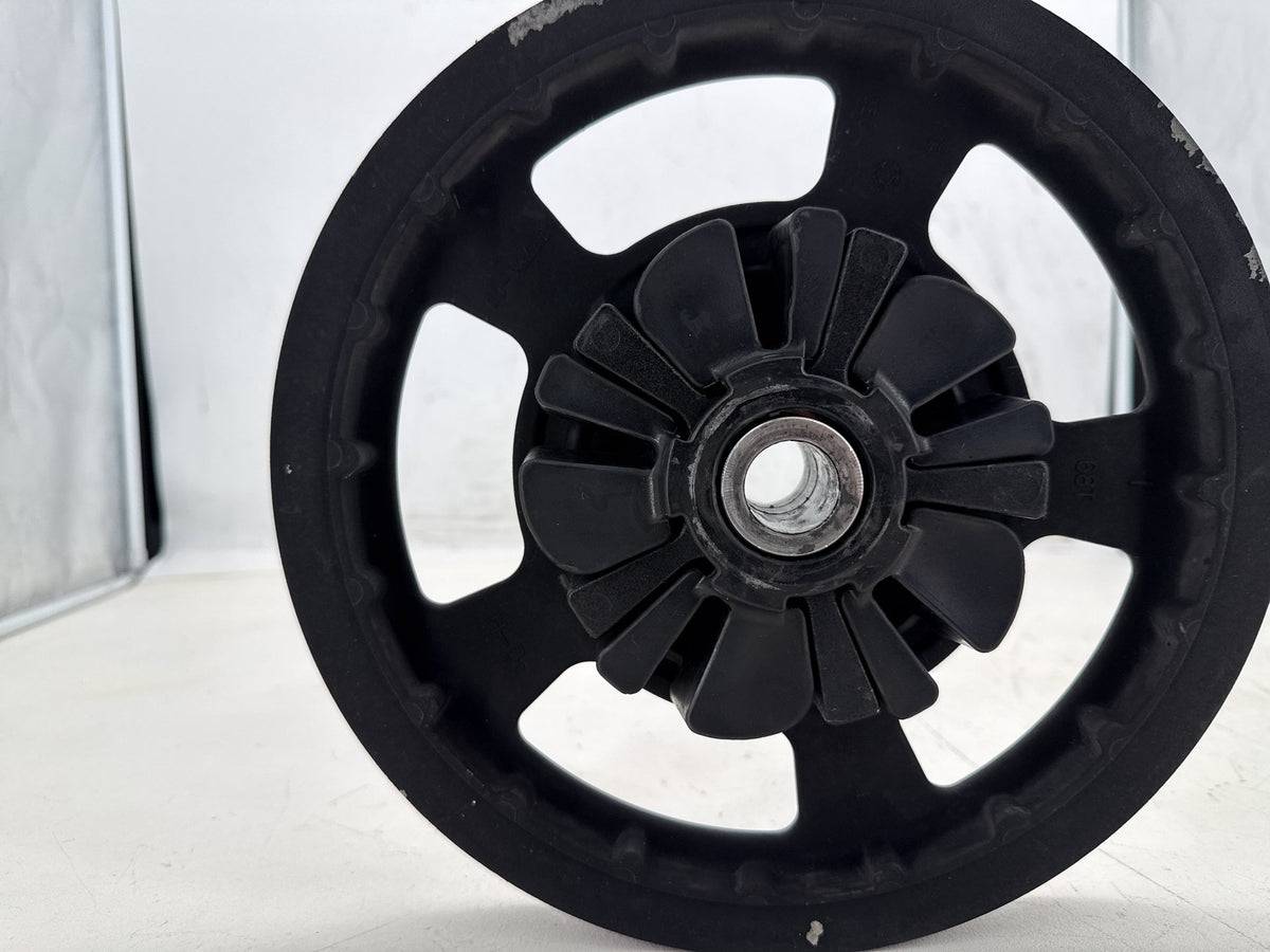 2009 Harley Electra Glide Touring Ultra OEM Rear Driver Pulley Sprocket 68T 1"