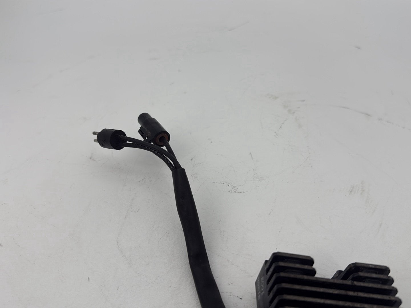 2003 Harley Sportster XL1200C 1200 Custom Anniversary OEM Voltage Regulator Rectifier