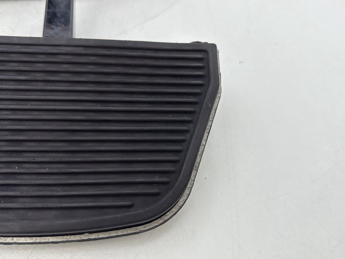 2008 Harley Touring Electra Ultra Left Right Driver & Pass Floorboard Foot Rest