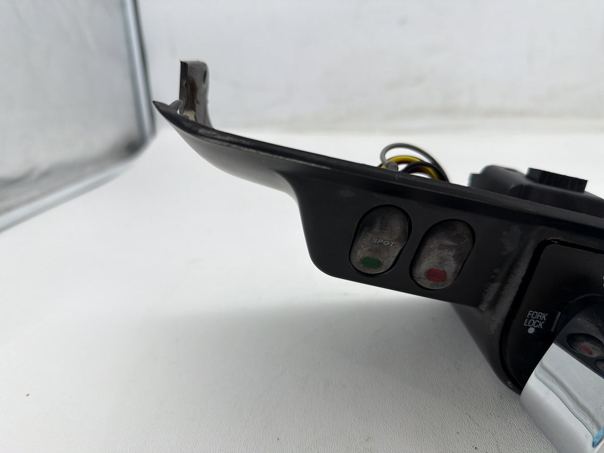 2011 Harley Electra Glide Touring OEM Dash Ignition Cap Switch Lockset NO Key