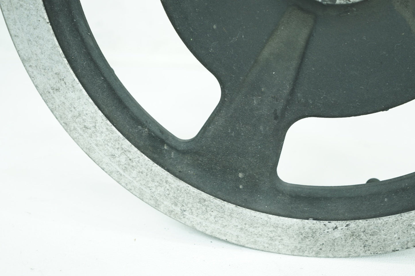 2009 - 2016 Harley-Davidson Touring Street Glide Rear Driver Pulley Sprocket 40217-09