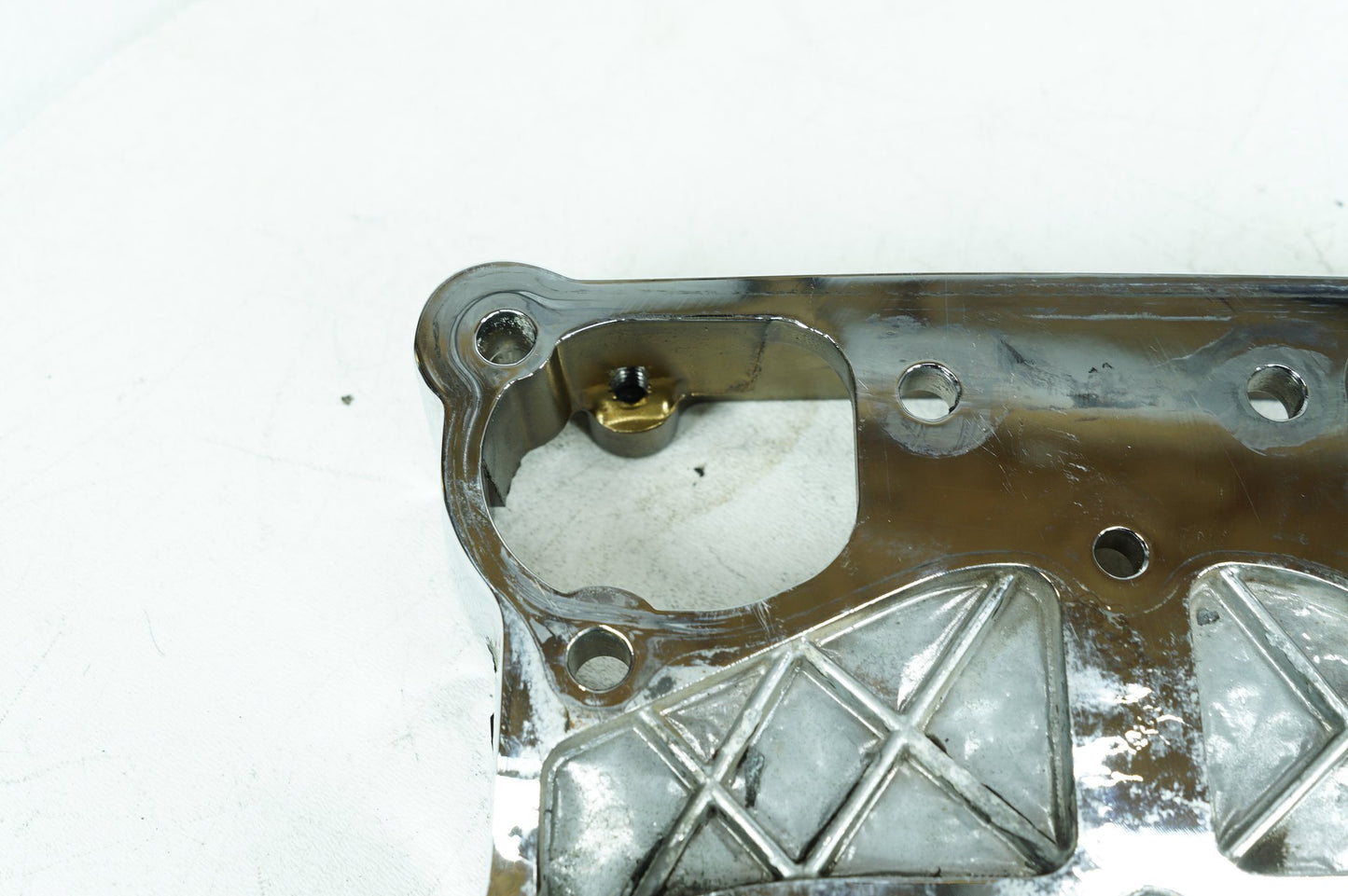 1999 - 2006 Harley-Davidson Touring Road King Classic Twin Cam Lower 1 Rocker Box 17543-99A 17543-99