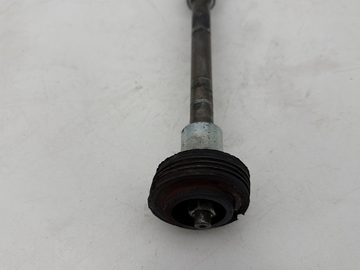 1999 - 2006 Harley-Davidson Touring Electra Glide Rear Fork Swingarm Pivot Bolt Shaft 47505-02