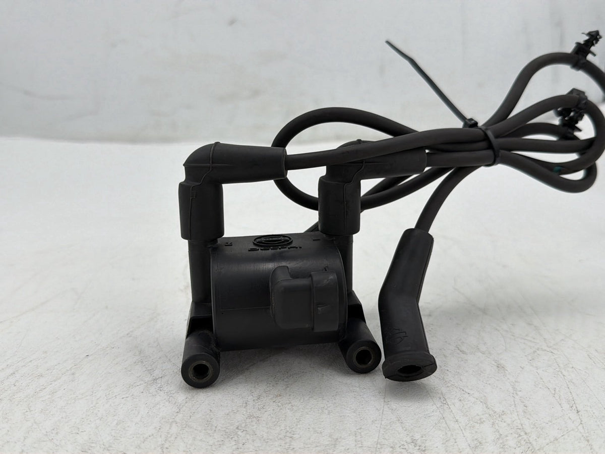 2013 Harley Street Glide Touring FLHX OEM Ignition Coil Spark Plugs Cable
