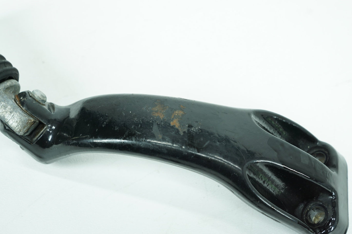 2004 - 2010 Harley-Davidson Sportster Low Right Foot Rest Support Bracket Peg 42652-04