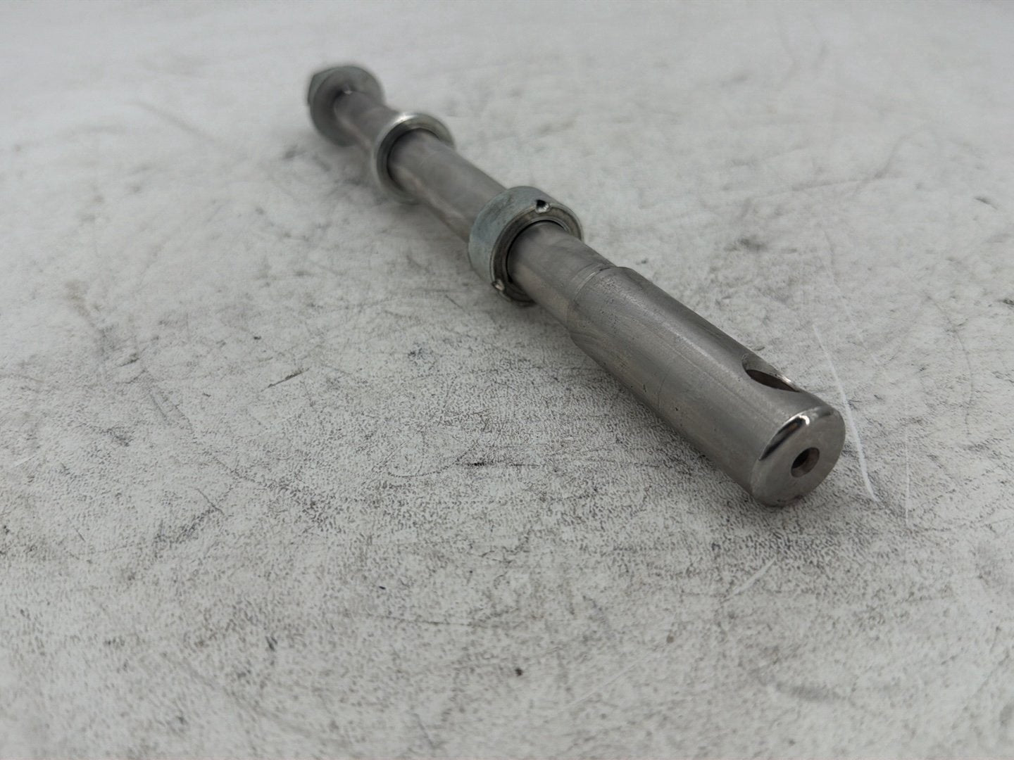 2006 Harley Sportster 1200 Custom XL1200C OEM Front Wheel Axle Bolt Shaft