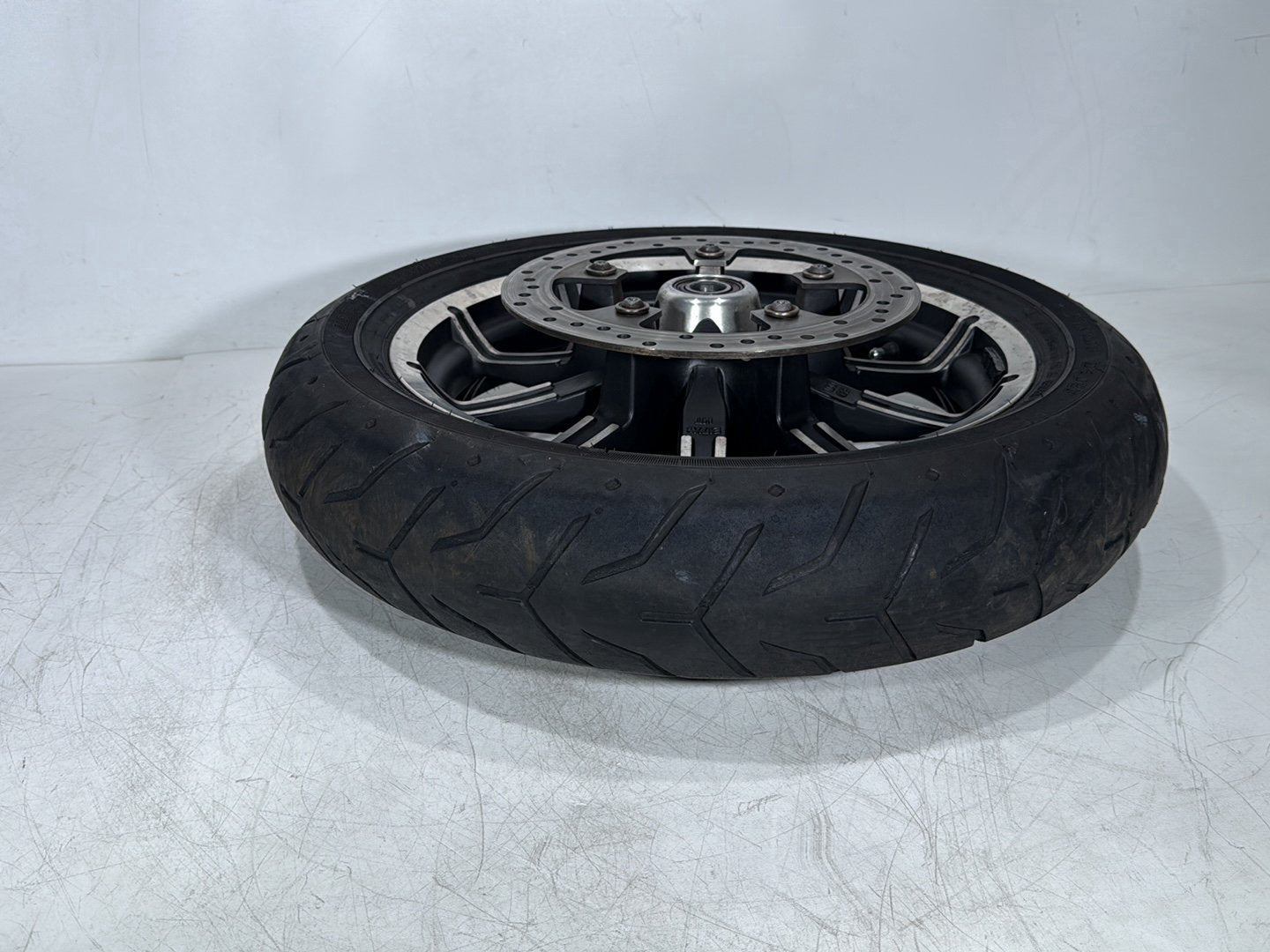 2015 Harley Touring FLHXS Street Glide OEM Front Wheel Rim Tire