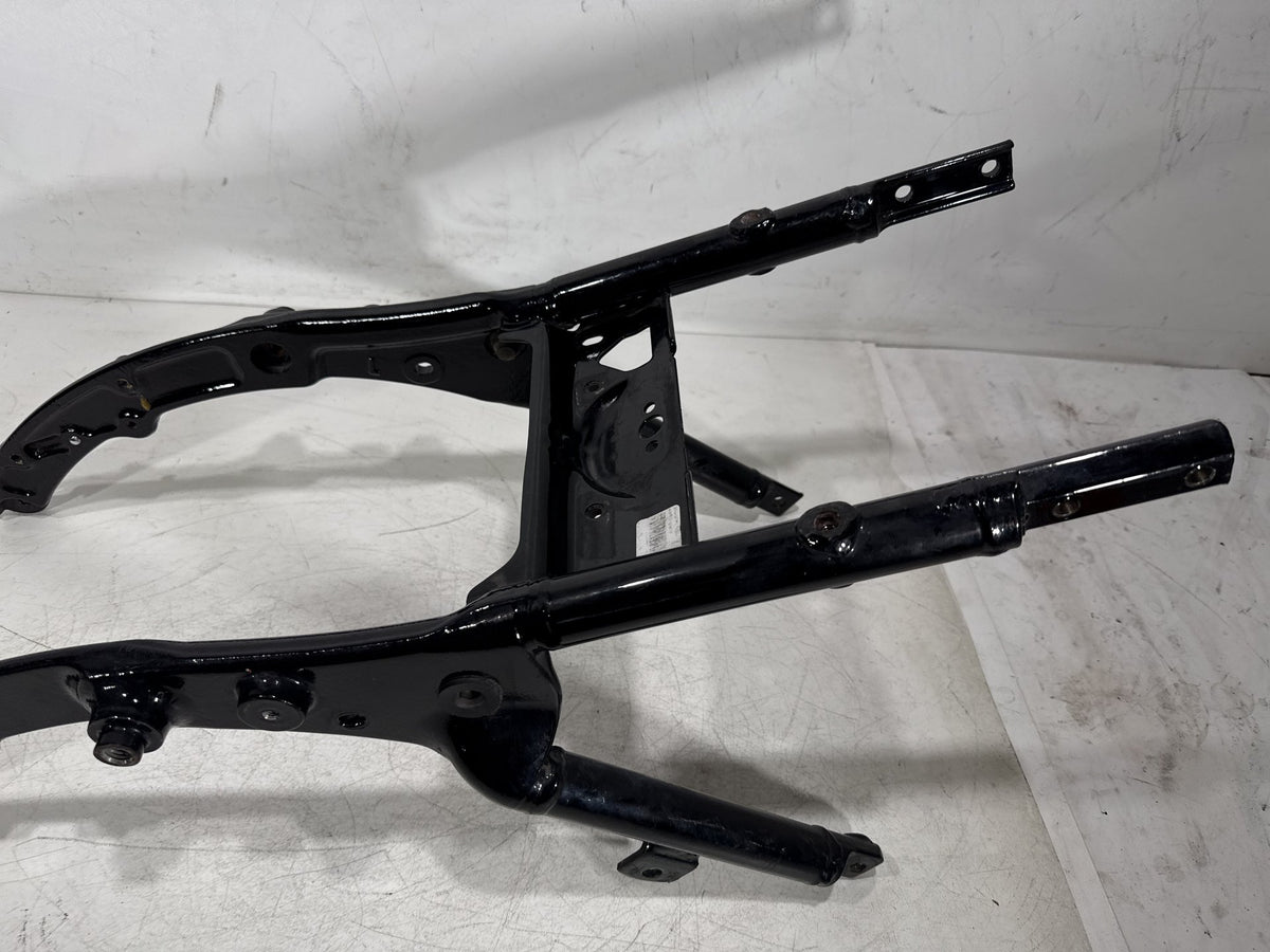 13 Harley Street Glide Touring FLHX OEM Rear Back Sub Frame Rail Bar 48079-09BHP