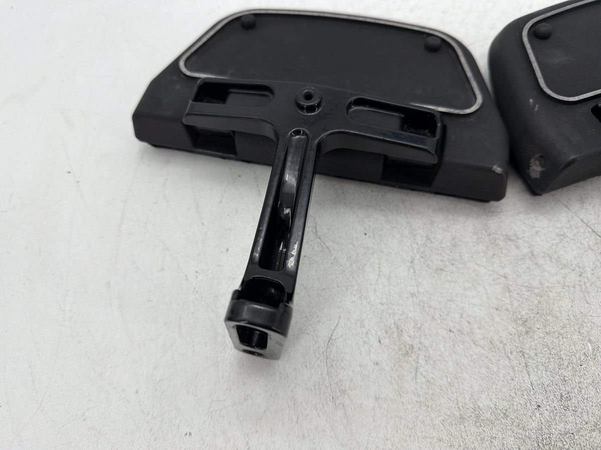 2012 Harley Electra Glide Touring OEM Left Right Passenger Floorboard Foot Rest