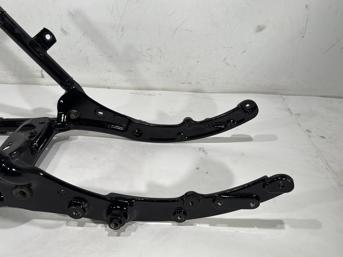 2010 Harley Electra Glide Touring FLHTCU OEM Rear Sub Frame Subframe Tail Rail