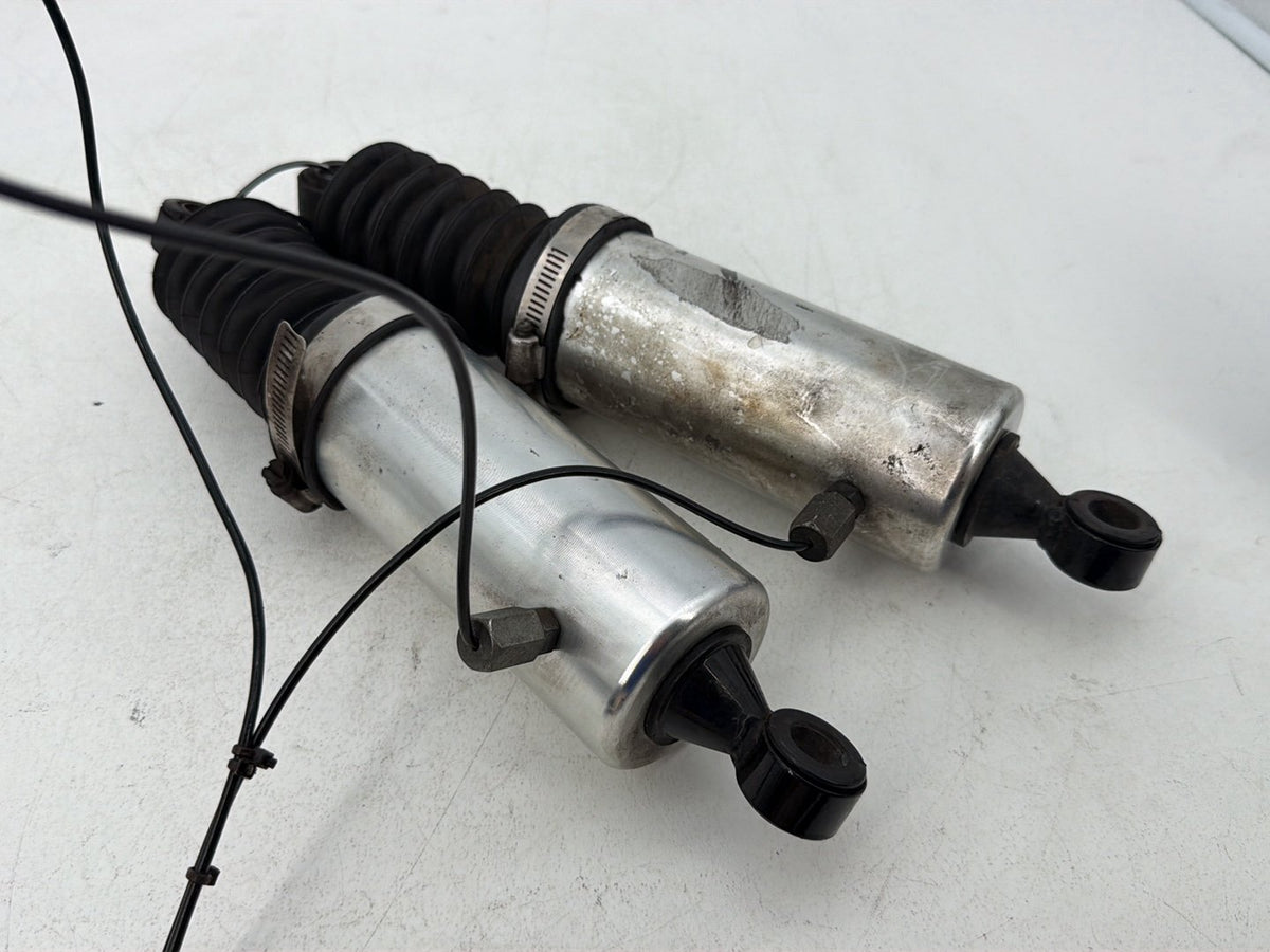 1984 - 1998 Harley-Davidson Touring Electra Glide Classic Rear Left Right Shock Absorbers Progressive Suspension