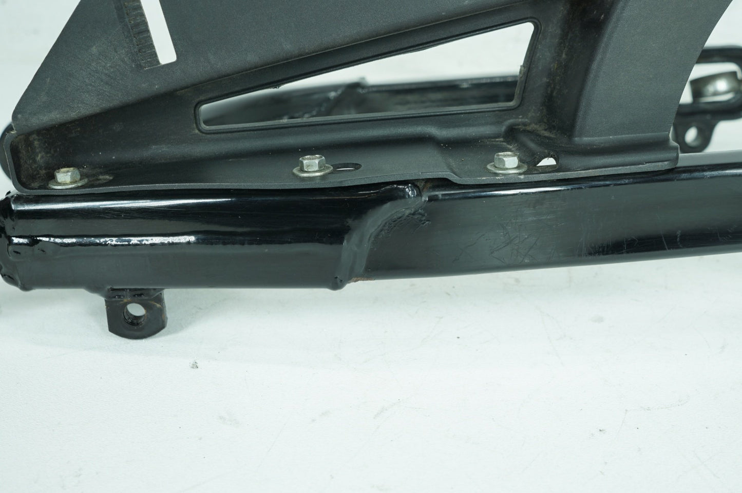 2004 - 2013 Harley-Davidson Sportster Low Rear Fork Swingarm Swing Arm 47587-05