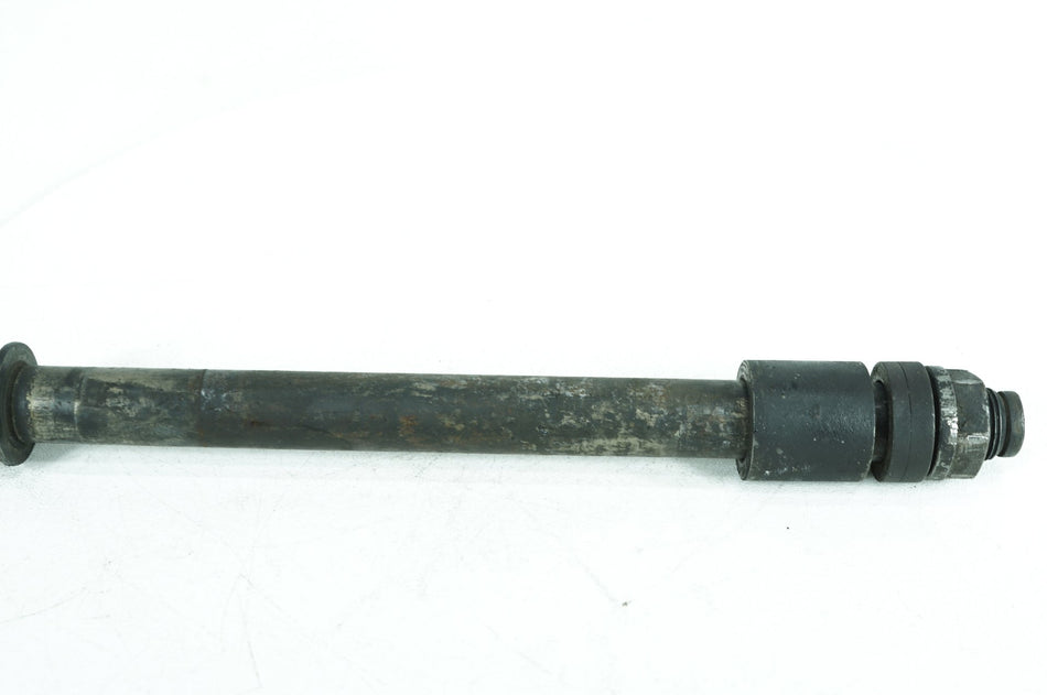 2004 - 2013 Harley-Davidson Sportster 1200 Low Rear Wheel Axle Bolt Shaft  	41176-08