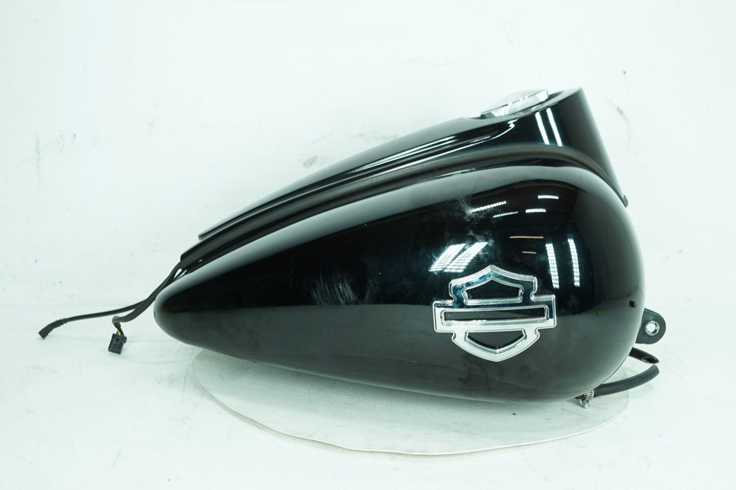 2007 - 2012 Harley-Davidson Touring Electra Glide Classic Gas Gasoline Fuel Tank Reservoir  61356-03