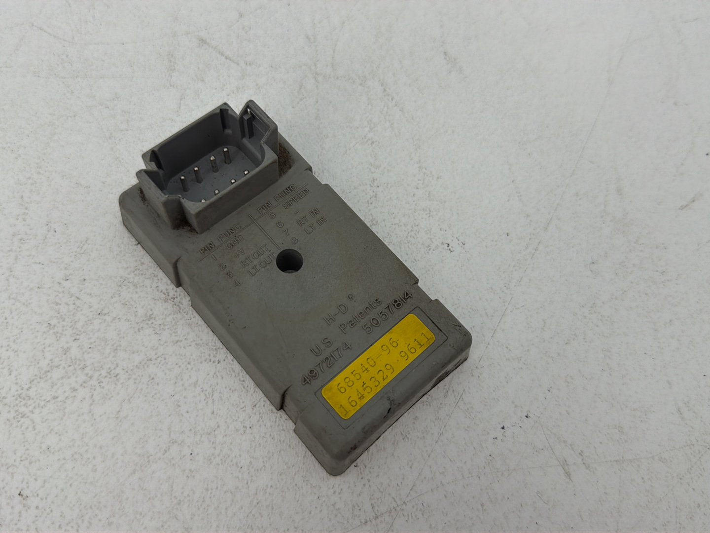 1986 - 1998 Harley-Davidson Softail Heritage Classic Turn Signal Computer Module TSM 68540-96