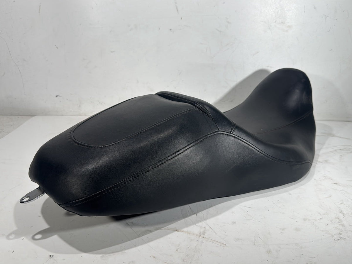 2014 Harley Street Glide Touring FLHXS OEM Passenger Rider Driver Seat Saddle