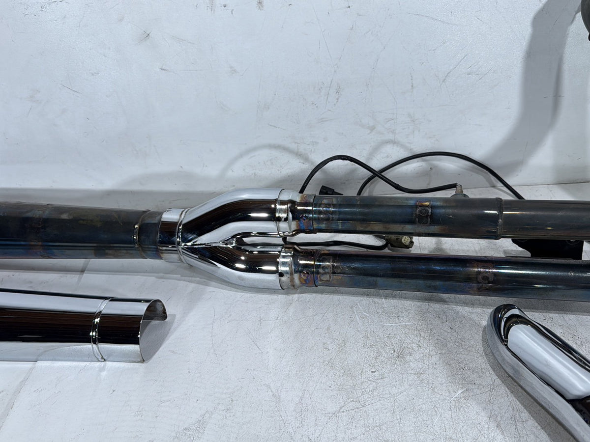10 Harley Street Glide Touring FLHX Exhaust Header Pipes Muffler Vance & Hines