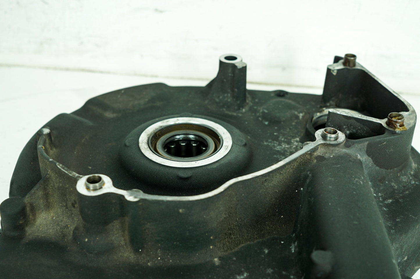 2007 - 2011 Harley-Davidson Touring Street Glide Inner Primary Clutch Cover 60677-07A