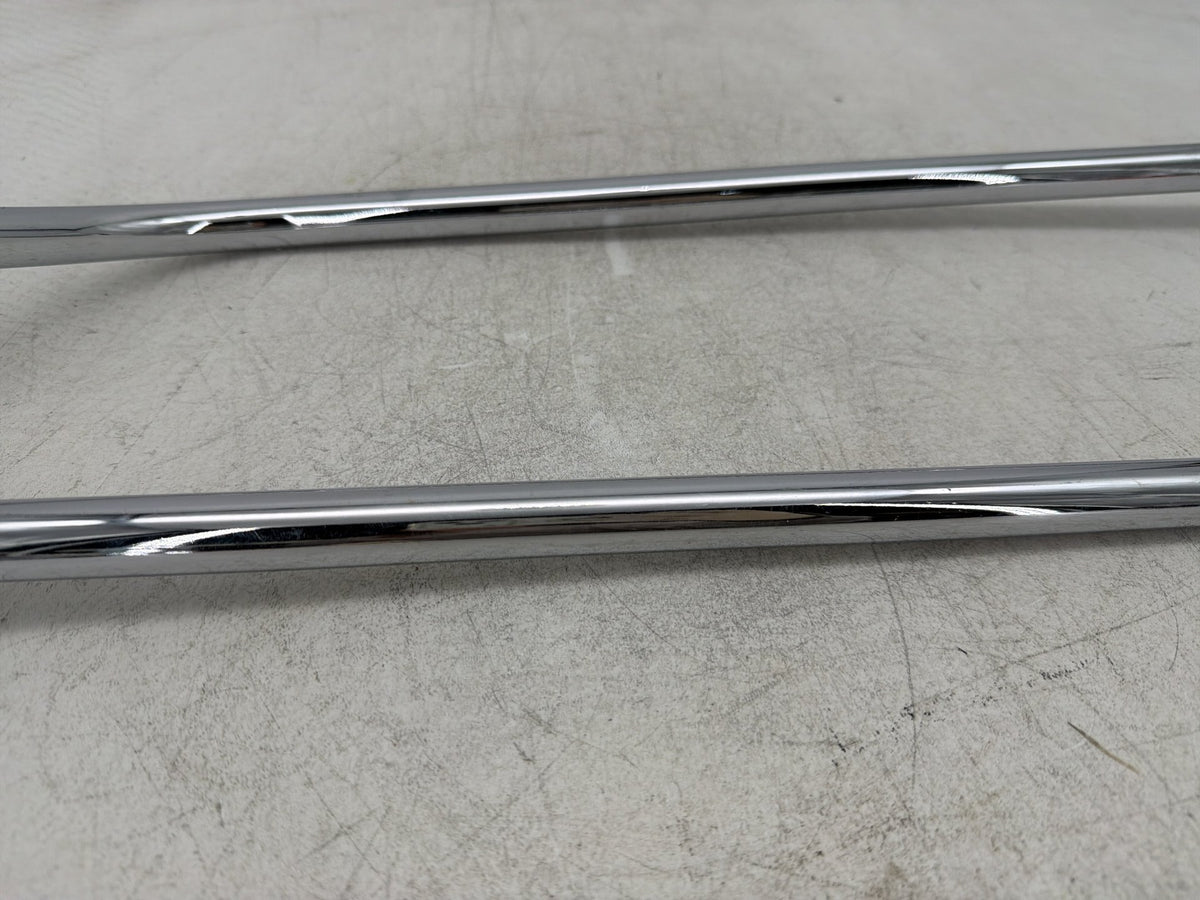 04 Harley Electra Glide CVO Eagle OEM Rear Left Right Saddlebag Guard Rails Bar