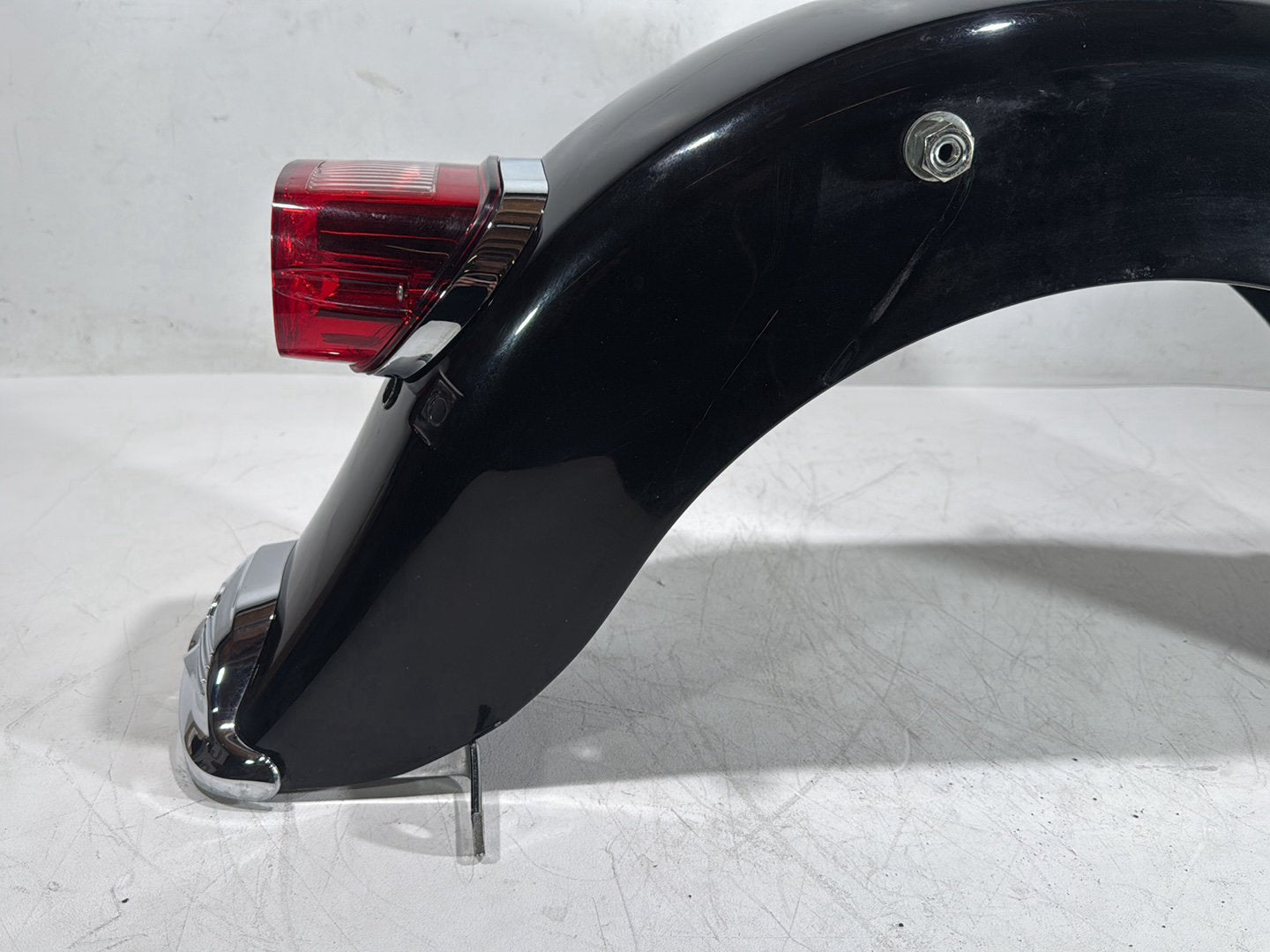 2003 Harley Road King Touring FLHRCI Classic OEM Rear Wheel Fender Taillight Brake Lamp