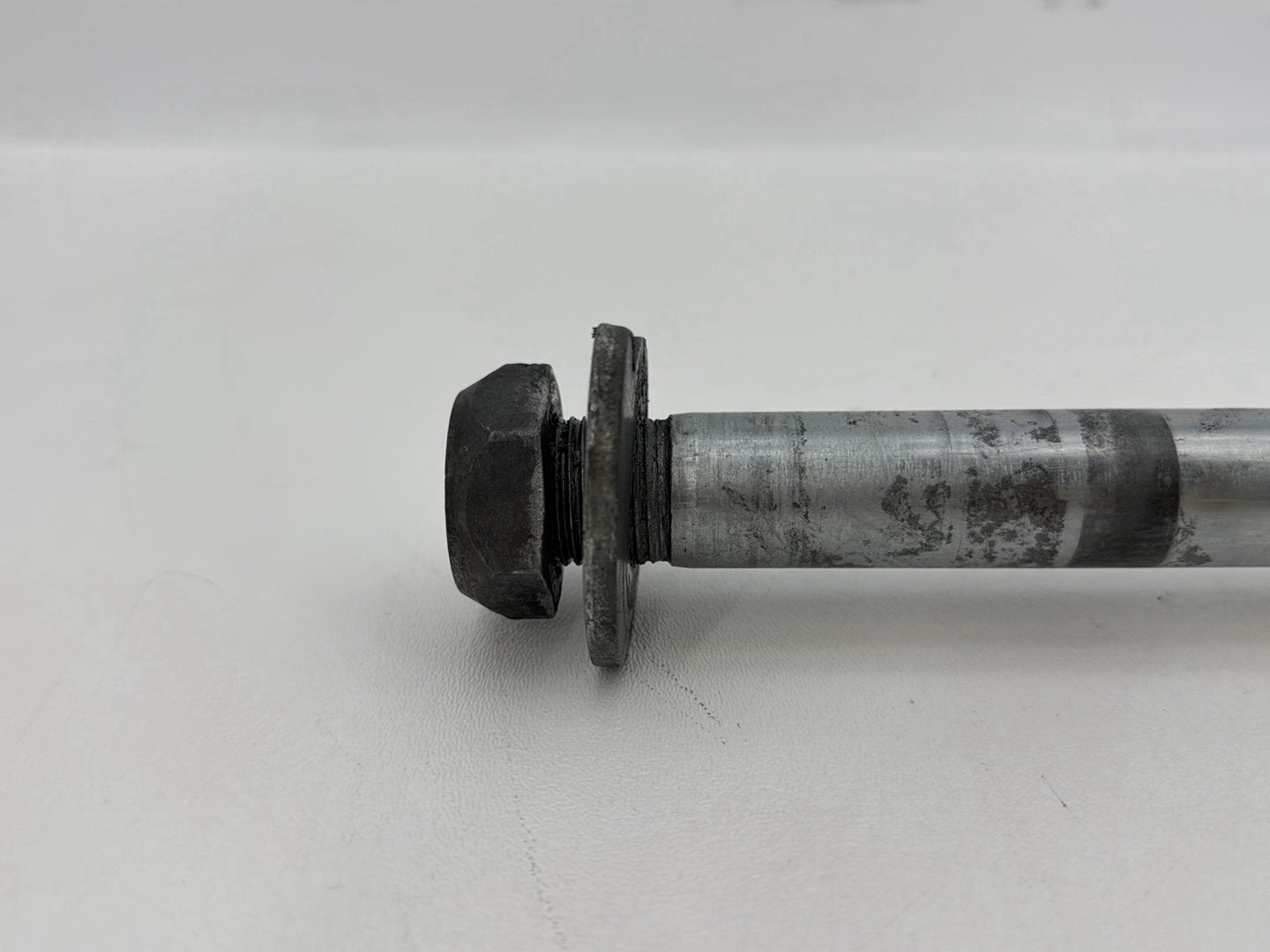 2019 - 2023 Harley-Davidson Touring Road King Special Rear Wheel Axle Bolt Shaft 43000002