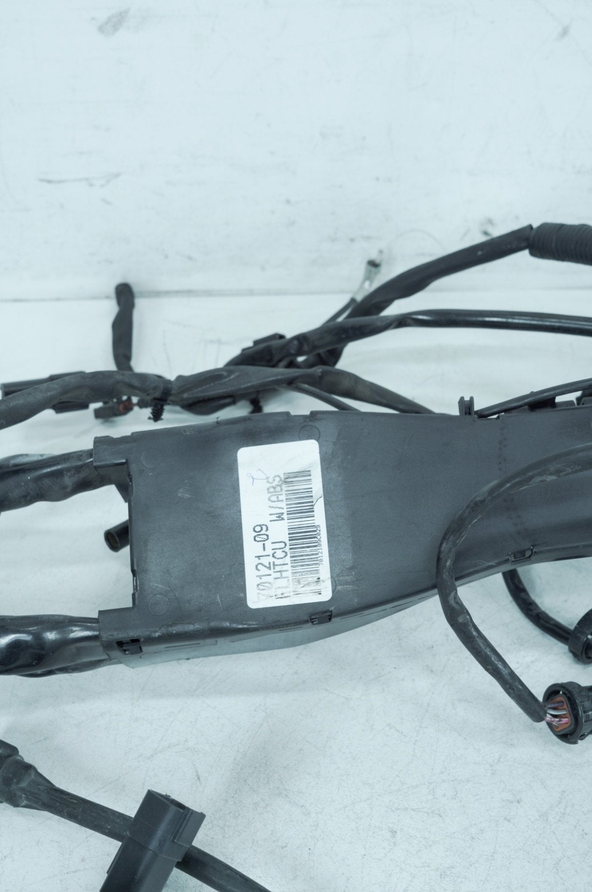 2007 - 2011 Harley-Davidson Touring Electra Ultra Main Wire Wiring Harness Loom ABS 70121-09