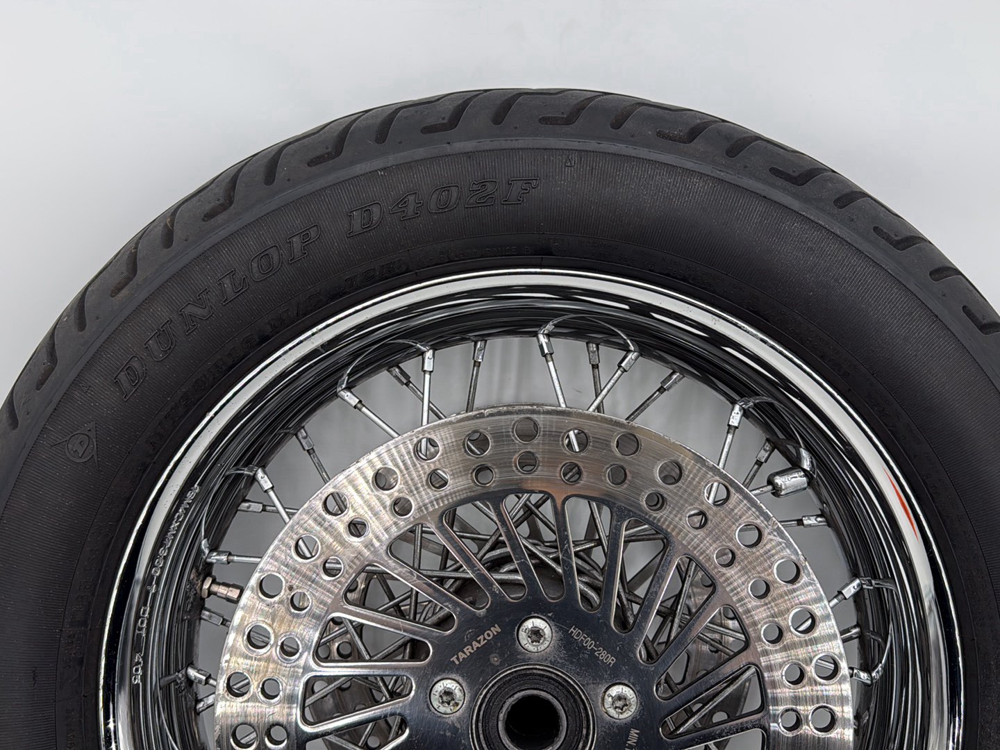 1999 - 2006 Harley-Davidson Touring Electra Glide Ultra Front Wheel Rim Tire Spoked 43440-05A