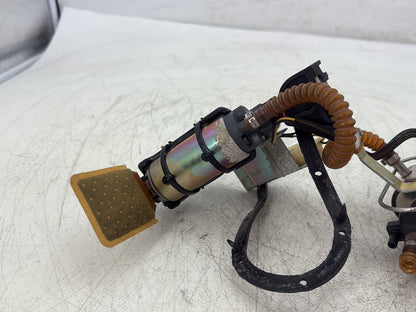 2006 Harley Road King Touring FLHRCI Classic OEM Fuel Pump Gas Gasoline Petrol Sending