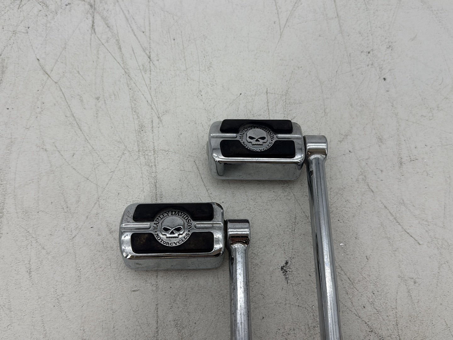2006 Harley Softail FLSTCI Heritage Classic OEM Gear Shifter Lever Pedal Pedals