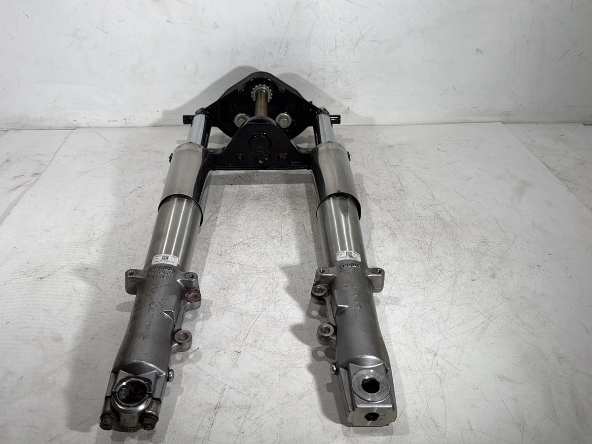 2011 Harley Street Glide Touring FLHX OEM Front Triple Tree Set & LH RH Fork Legs Sliders