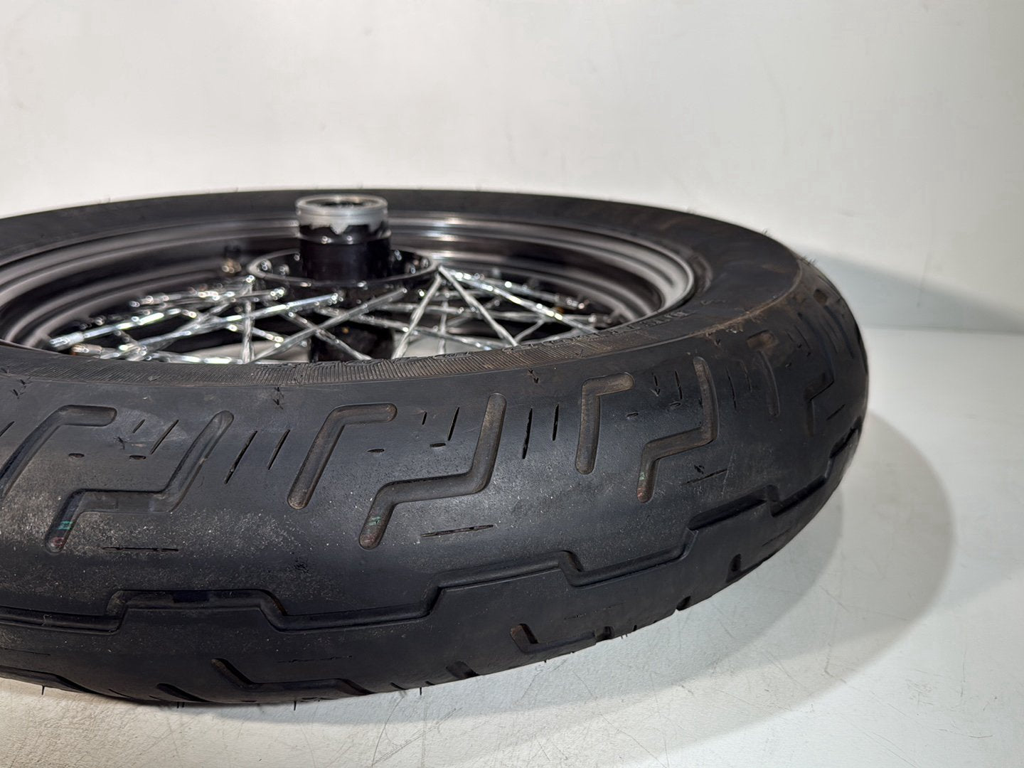 1986 - 1998 Harley-Davidson Softail Heritage Classic Front Wheel Rim Tire Spoked 43005-86C