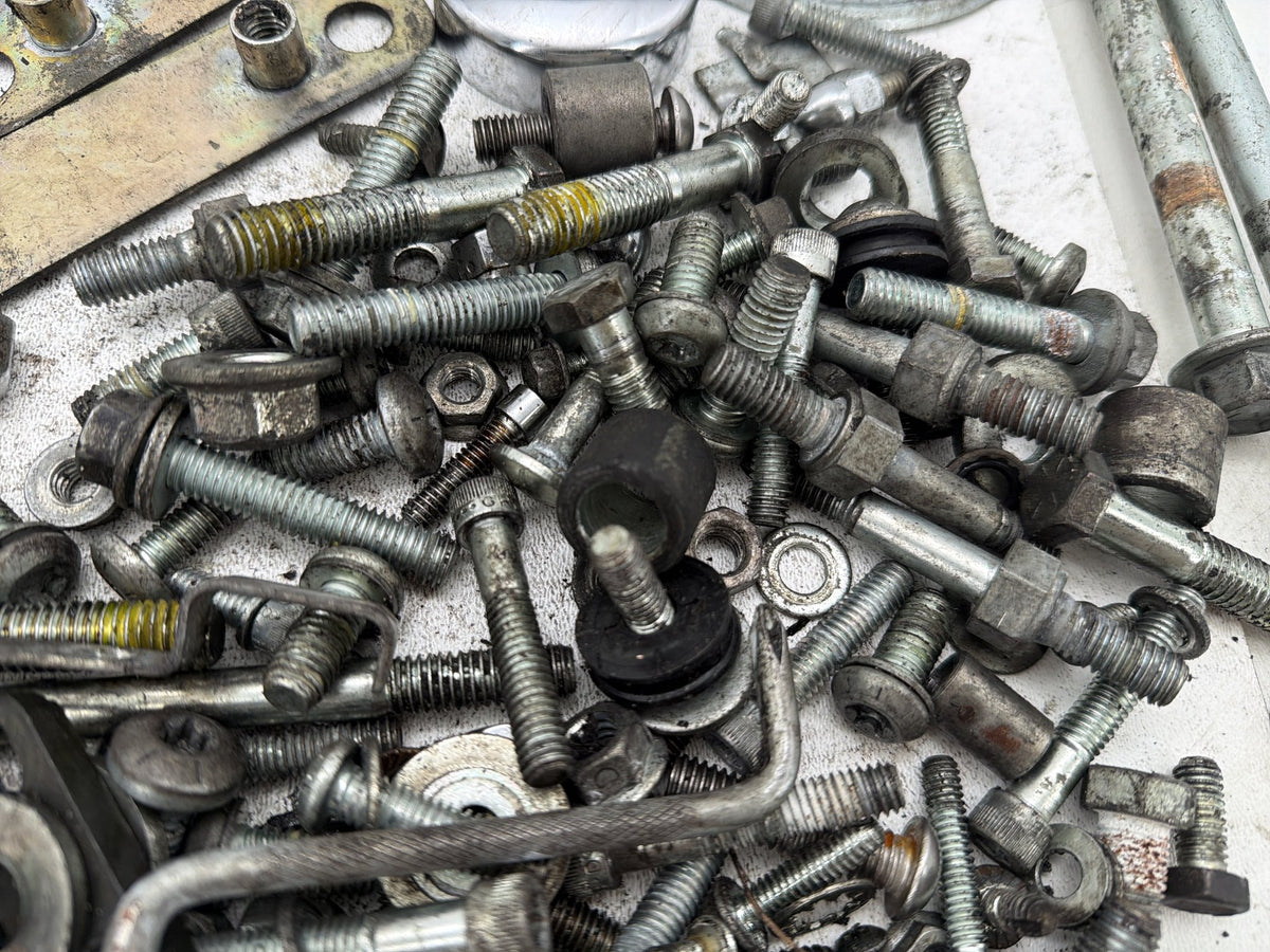 2004 Harley Heritage Softail Classic FLSTCI OEM Hardware Bolts Nuts & Brackets