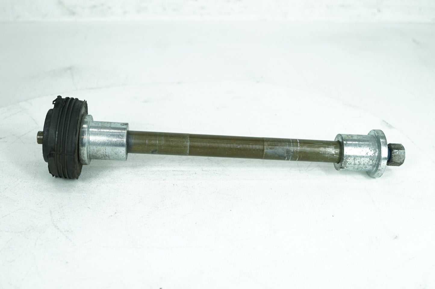 1999 - 2006 Harley-Davidson Touring Electra Glide Police Rear Fork Swingarm Pivot Bolt Shaft 47505-02