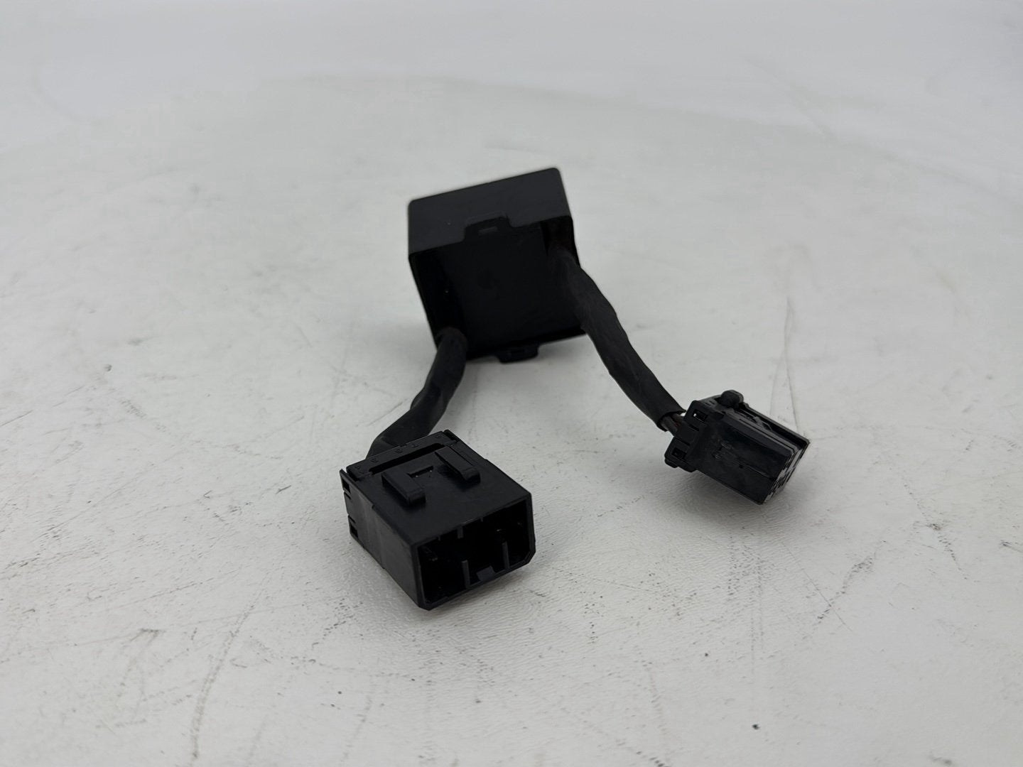 1999 - 2006 Harley-Davidson Touring CVO Screamin Eagle Road King Tail Turn Signal Light Converter Module  68278-07
