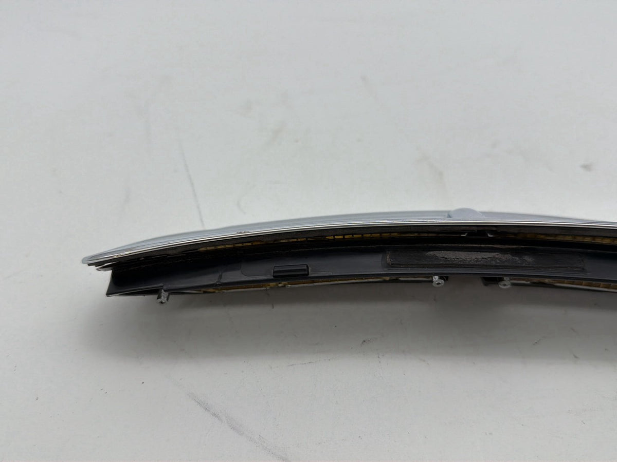 2008 Harley Electra Glide Ultra FLHTCU Front Inner Fairing Air Duct Vent OEM