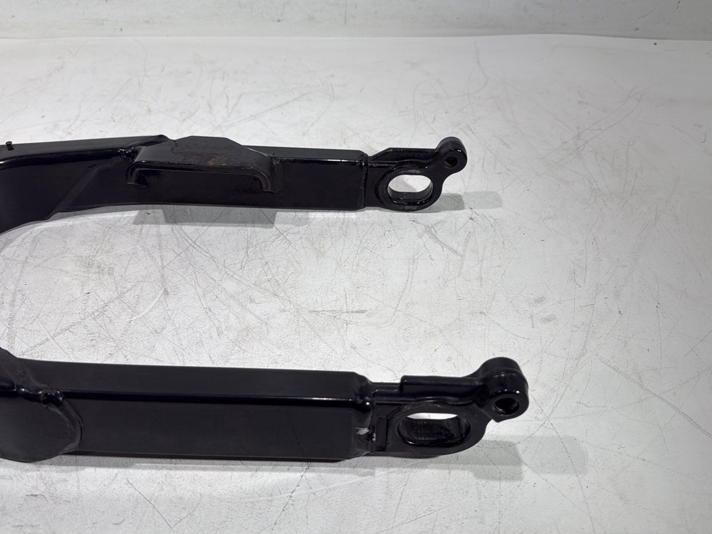 2003 Harley Road King Touring FLHRCI Classic OEM Rear Fork Swingarm Swing Arm