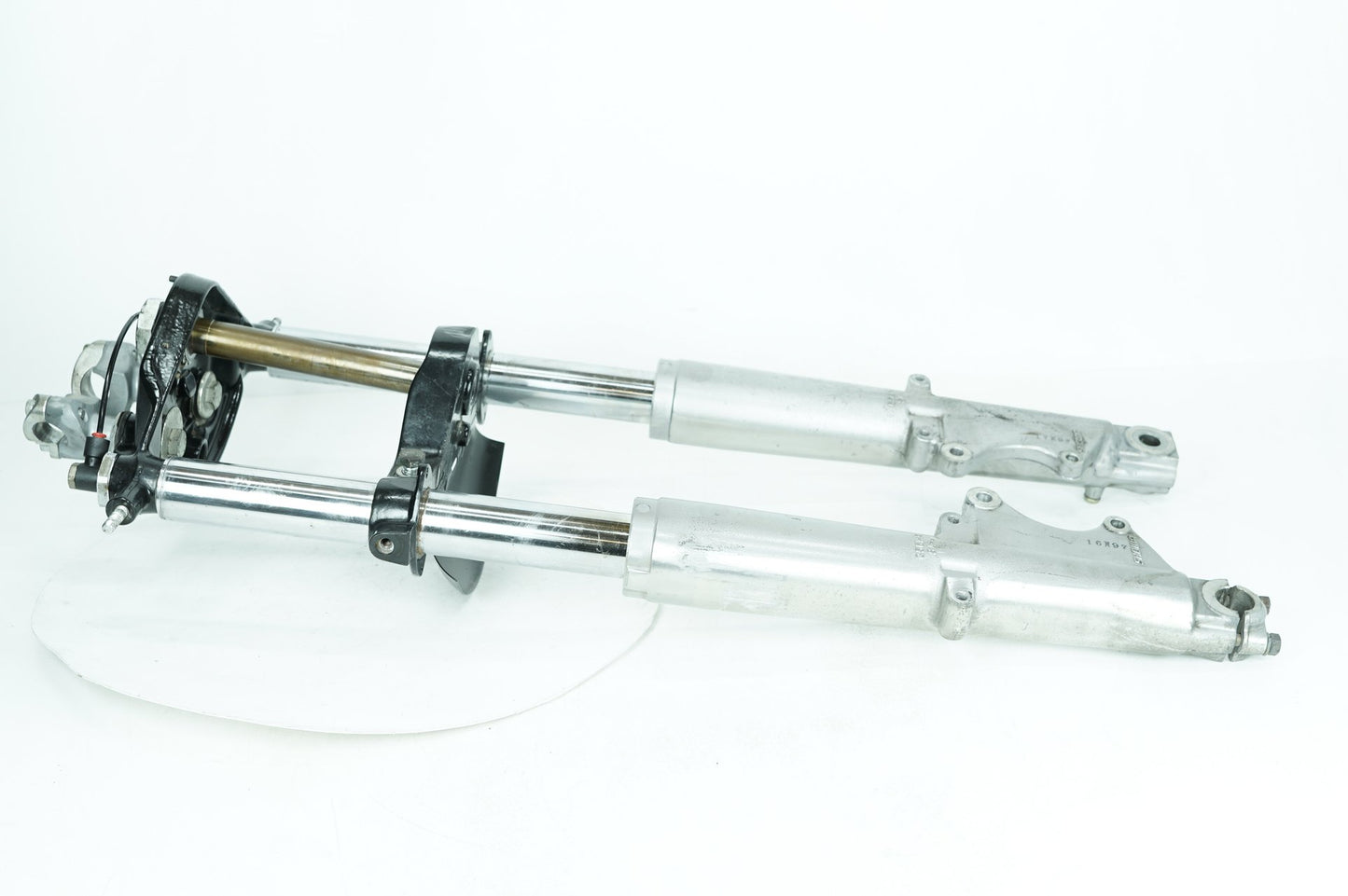 1984 - 1998 Harley-Davidson Touring Road King Classic Front Triple Tree Set & LH RH Fork Legs Sliders 45863-84