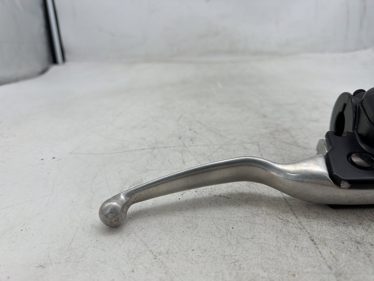 2010 Harley Road King Touring Police OEM Front Right Brake Lever Master Cylinder
