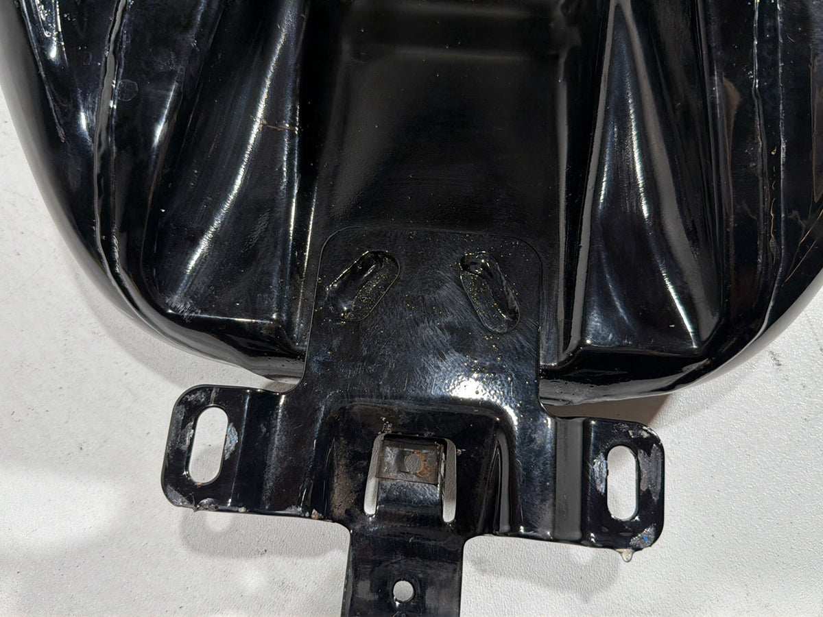 2009 Harley Road King Touring Police OEM Fuel Gas Tank Gasoline Reservoir