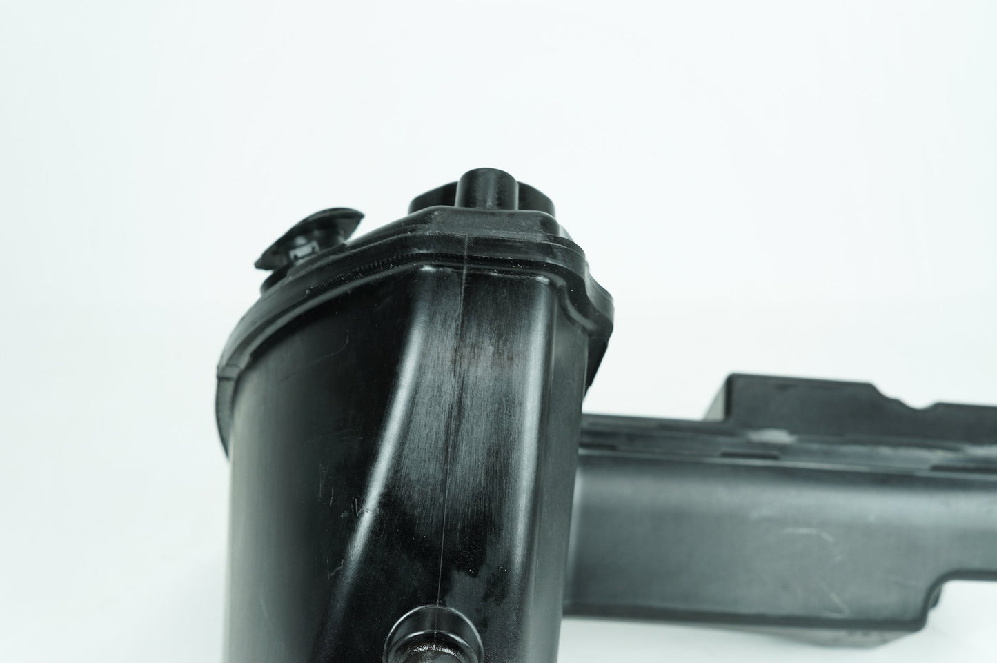 2012 - 2026 Harley-Davidson Sportster Iron 883 Oil Tank Reservoir Bottle Canister & Dipstick 62500017
