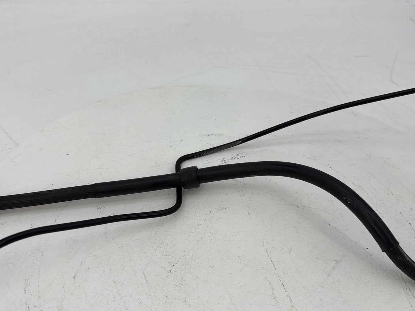 1999 - 2006 Harley-Davidson Touring CVO Screamin Eagle Road King Rear Brake Hose Line Pipe 40971-00B