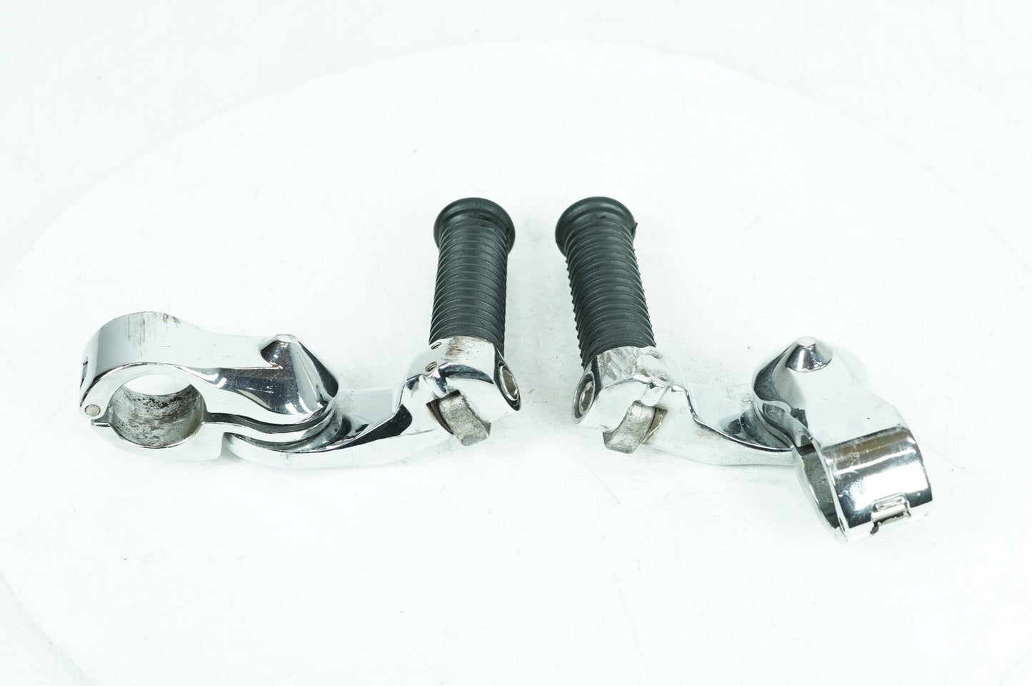 2004 - 2013 Harley-Davidson Sportster Custom Front Right Left Highway Foot Pegs 50830-07A