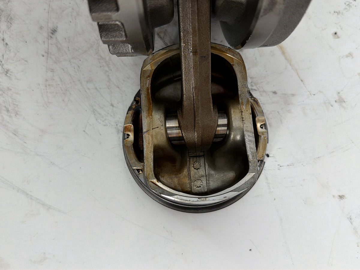 13 Harley Touring FLHTK Electra OEM Twin Cam Engine Crank Shaft Flywheel Pistons