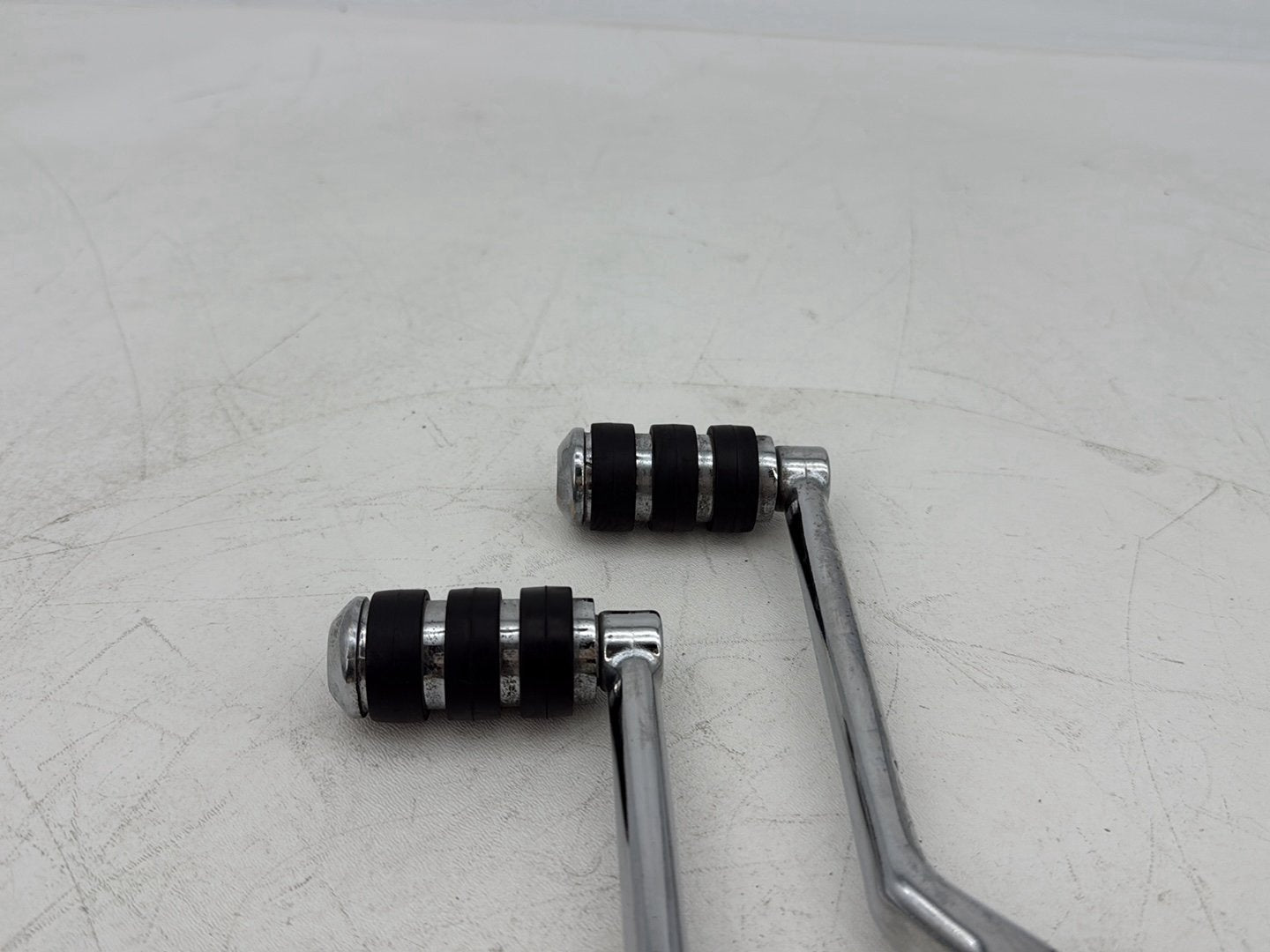 2007 - 2012 Harley-Davidson Touring Electra Glide Ultra Gear Shifter Lever Pedal Pedals 	33895-82C