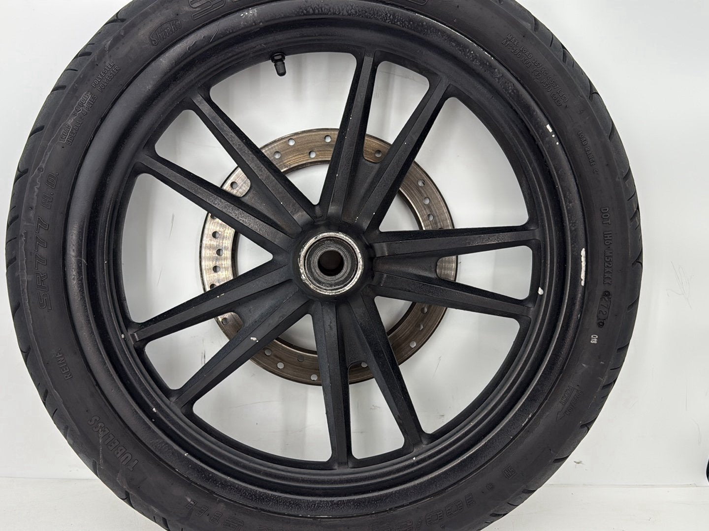 2007 - 2012 Harley-Davidson Dyna Super Glide Front Wheel Rim Tire  	40973-08