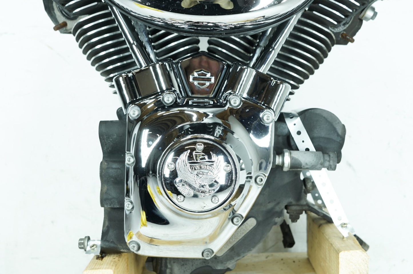 2007 - 2012 Harley-Davidson Touring Electra Glide Ultra EFI Twin Cam 96 Engine Motor   19261-08