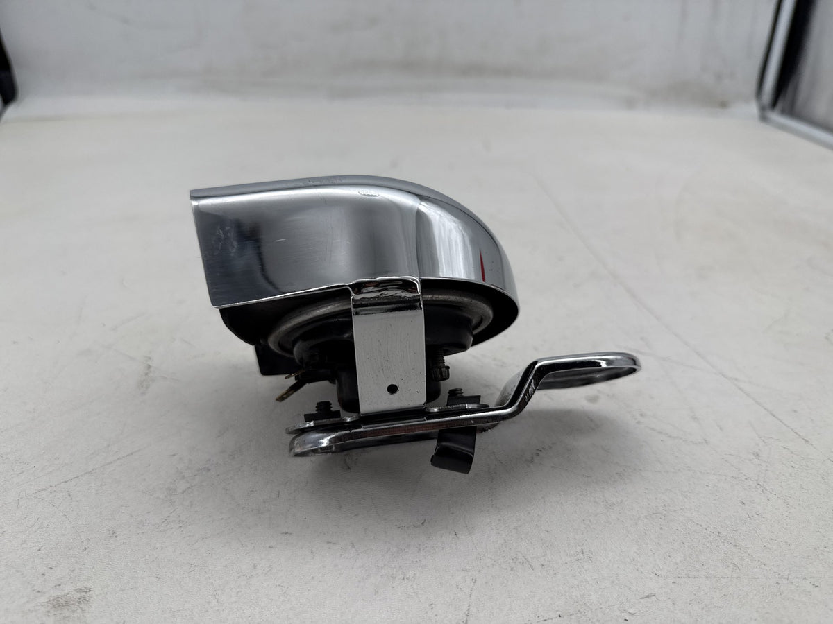 1997 Harley Road King Touring FLHR OEM Horn Signal Klaxon Chrome Cover