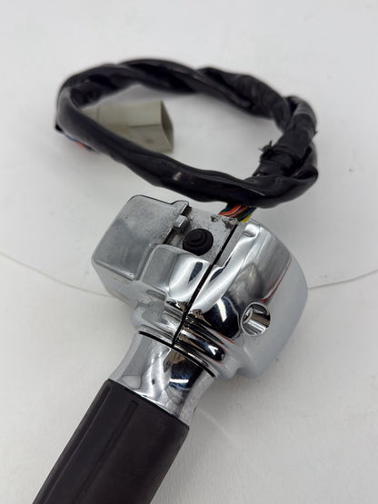 2007 - 2012 Harley-Davidson Touring Street Glide Left Turn Signal Headlight Switches Controls 71682-06